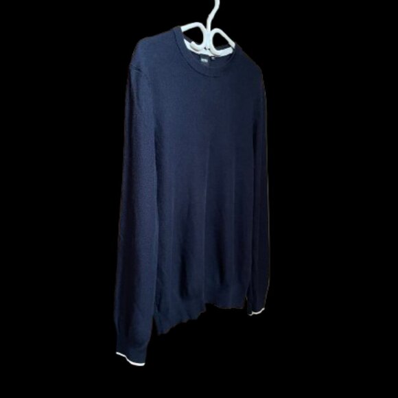 BOSS Hugo Boss Crew Neck Men's Navy Sweater. Size: Large - Picture 6 of 13
